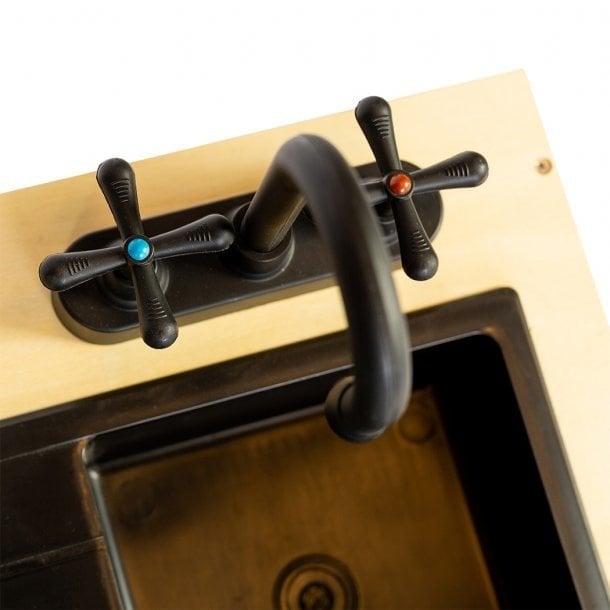 Dishwasher with cherry blossom sink